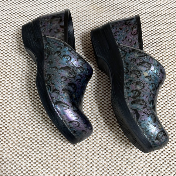 Dansko Professional Clogs Bluepurple Bubblerain Drop- Sz 40/9.5/10 - Picture 2 of 10